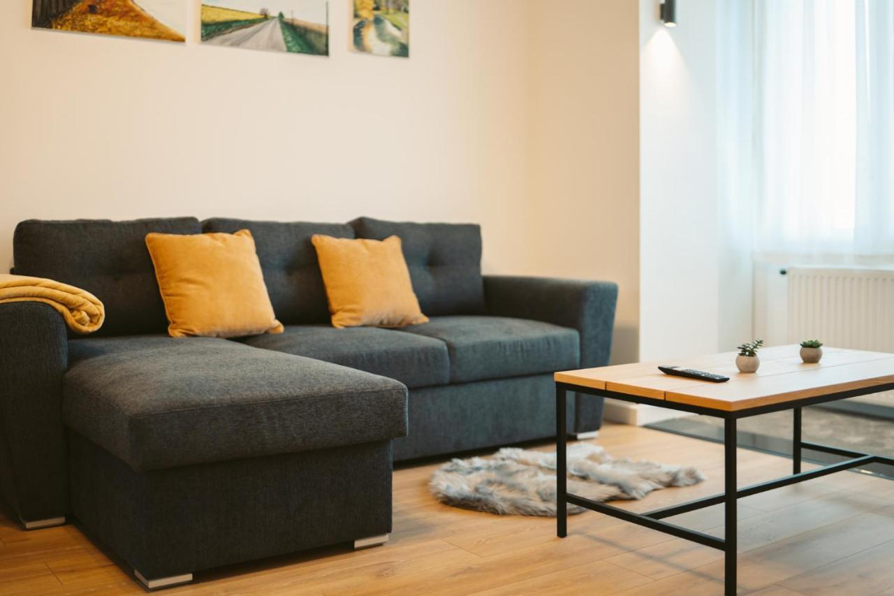Volenter Lux Apartment Zero バヤ エクステリア 写真
